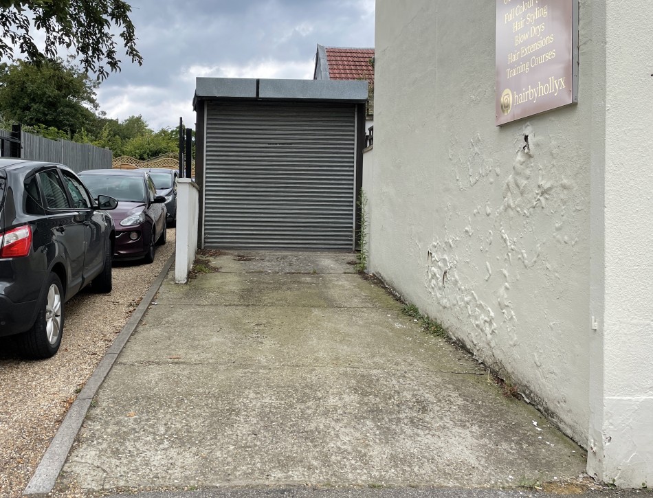 Images for Queens Road, Buckhurst Hill EAID: BID:cwc