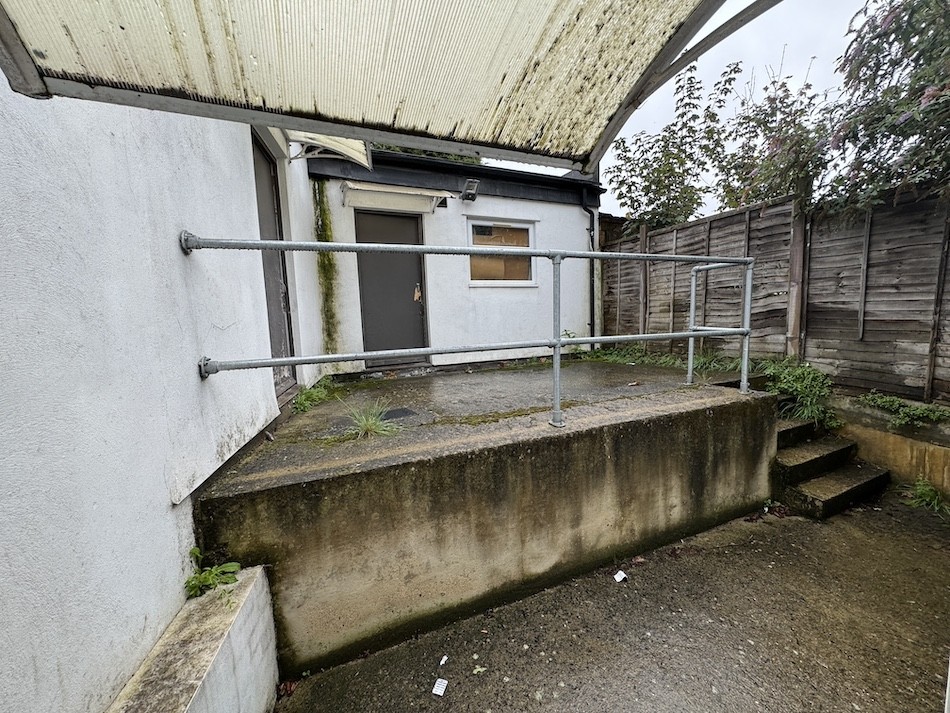 Images for Well Hall Parade, Eltham EAID: BID:cwc