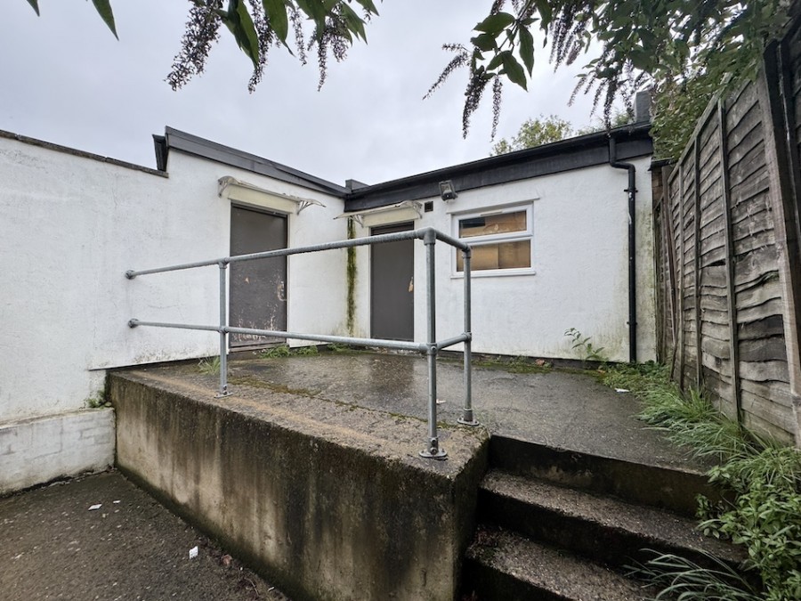 Images for Well Hall Parade, Eltham EAID: BID:cwc