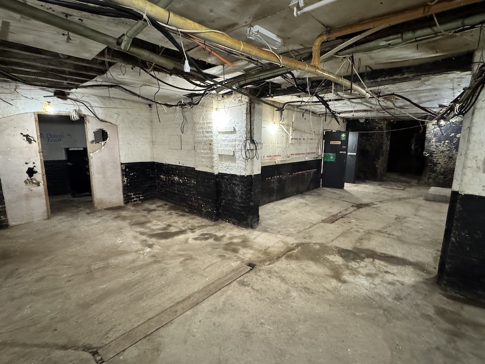 Images for Kilburn High Road, Kilburn EAID: BID:cwc