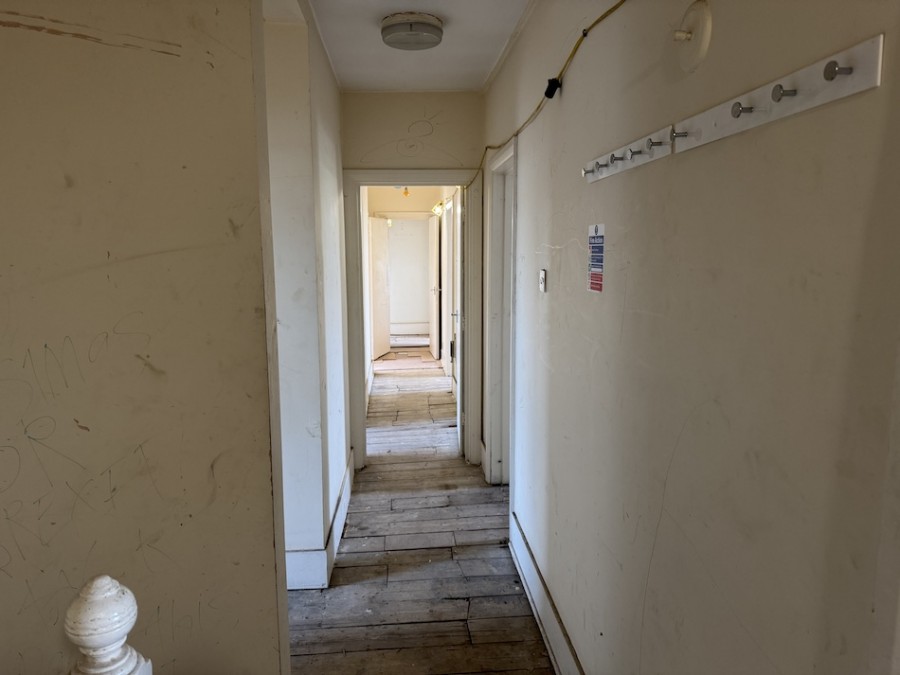 Images for Kilburn High Road, Kilburn EAID: BID:cwc