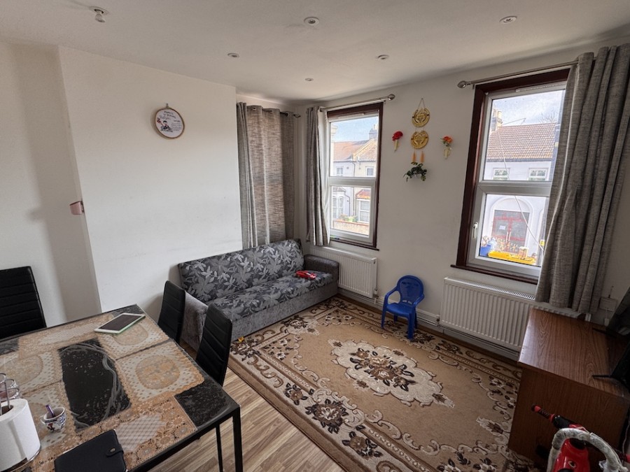 Images for High Street North, Manor Park EAID: BID:cwc