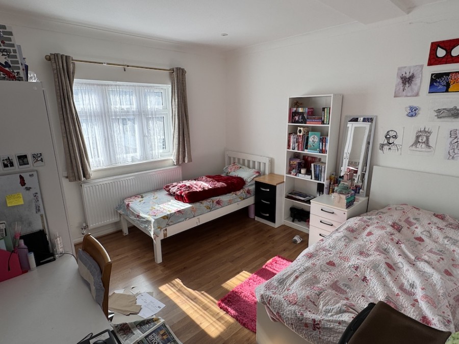Images for High Street North, Manor Park EAID: BID:cwc