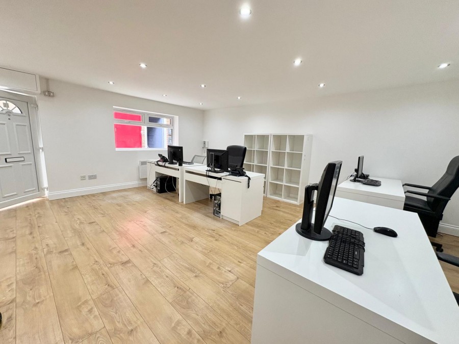 Images for Manor Road, Chigwell EAID: BID:cwc