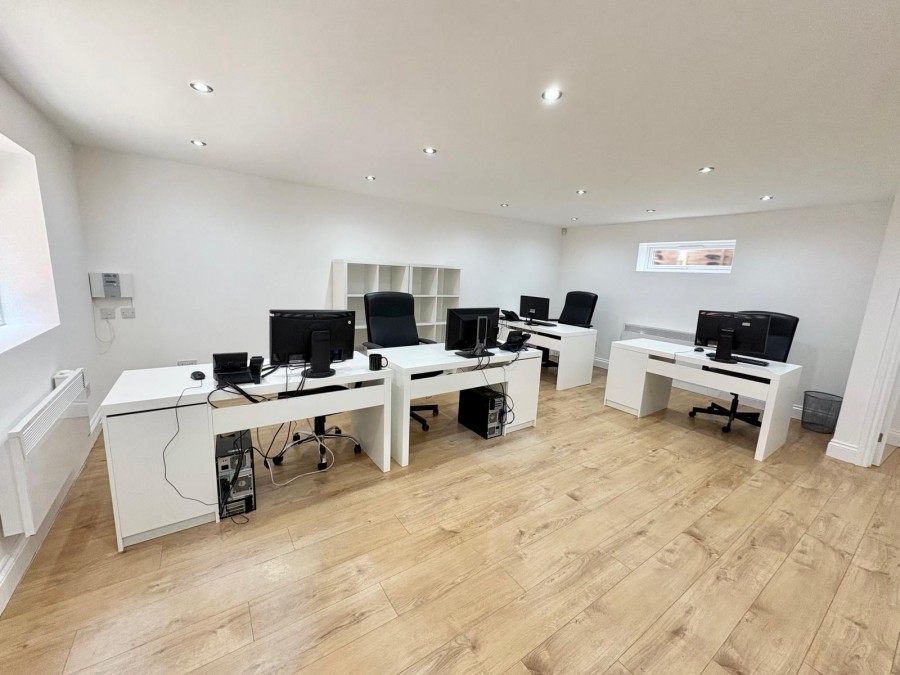 Images for Manor Road, Chigwell EAID: BID:cwc