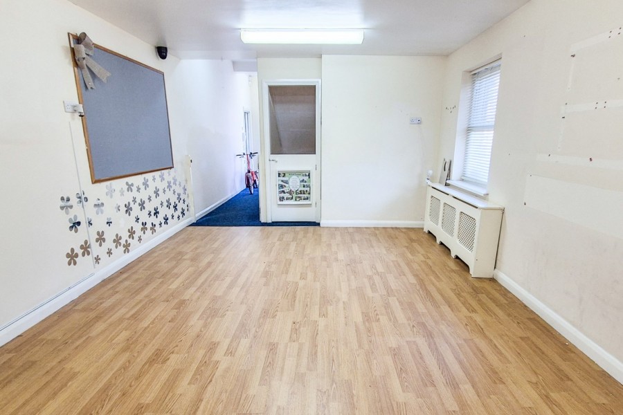 Images for Essex Road, Manor Park EAID: BID:cwc