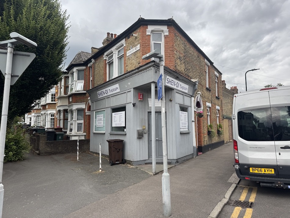 Images for Newbury Road, Highams Park EAID: BID:cwc