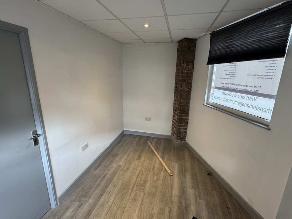 Images for Newbury Road, Highams Park EAID: BID:cwc