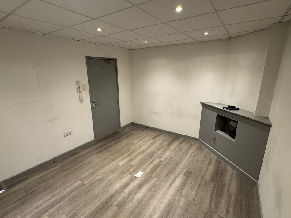 Images for Newbury Road, Highams Park EAID: BID:cwc