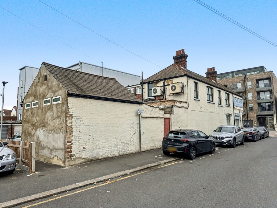 Images for Victoria Road, Romford EAID: BID:cwc