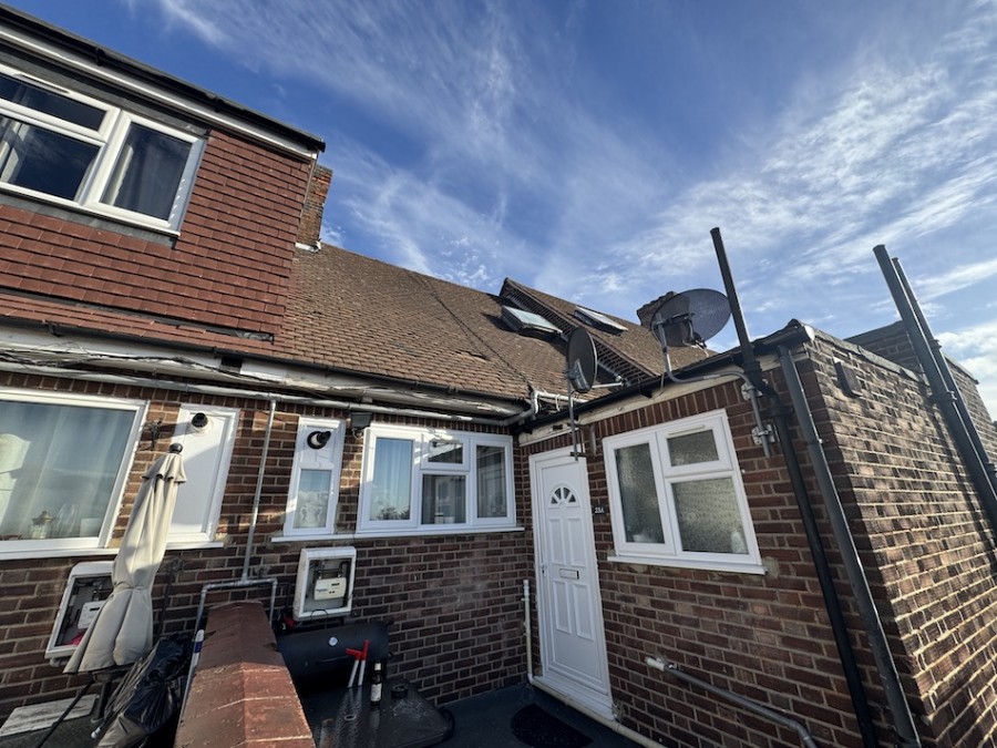 Images for The Broadway, Elm Park EAID: BID:cwc