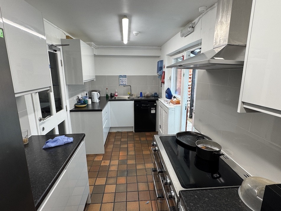 Images for Hermon Hill, South Woodford EAID: BID:cwc