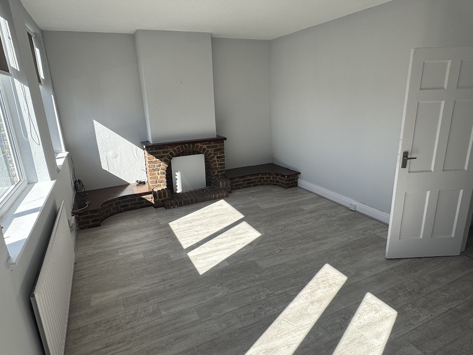 Images for Claybury Broadway, Ilford EAID: BID:cwc