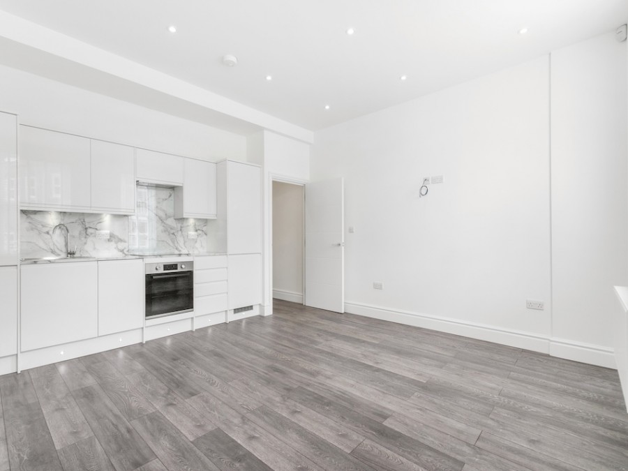 Images for Queens Road, Buckhurst Hill EAID: BID:cwc