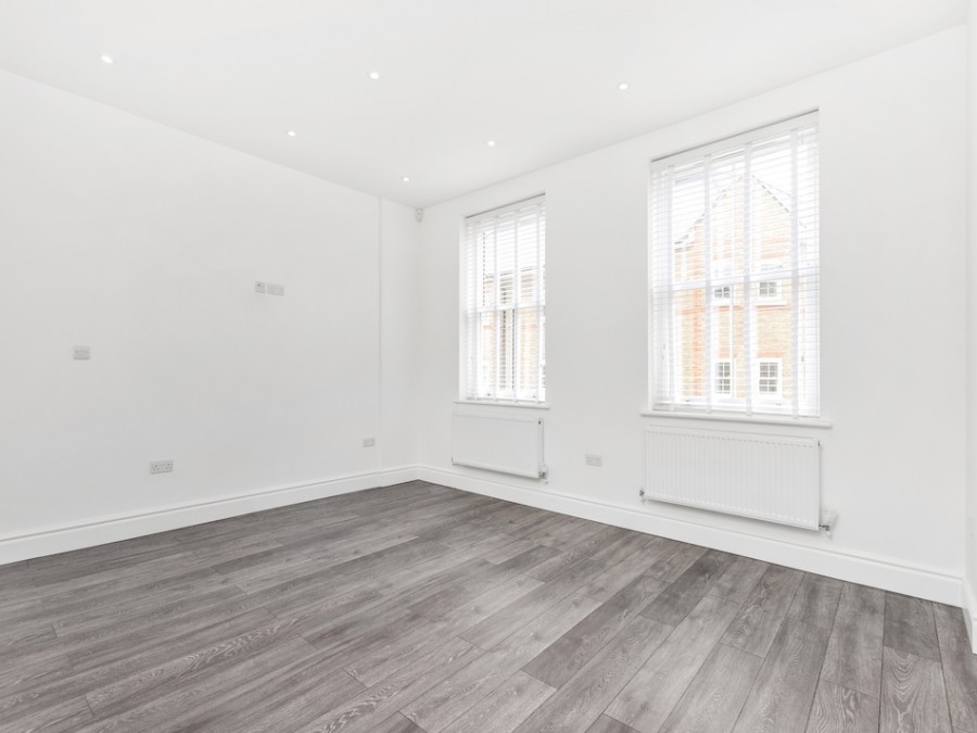 Images for Queens Road, Buckhurst Hill EAID: BID:cwc