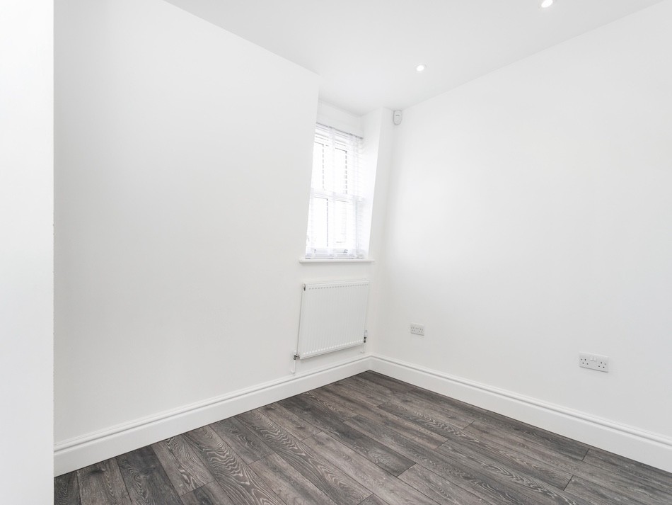 Images for Queens Road, Buckhurst Hill EAID: BID:cwc