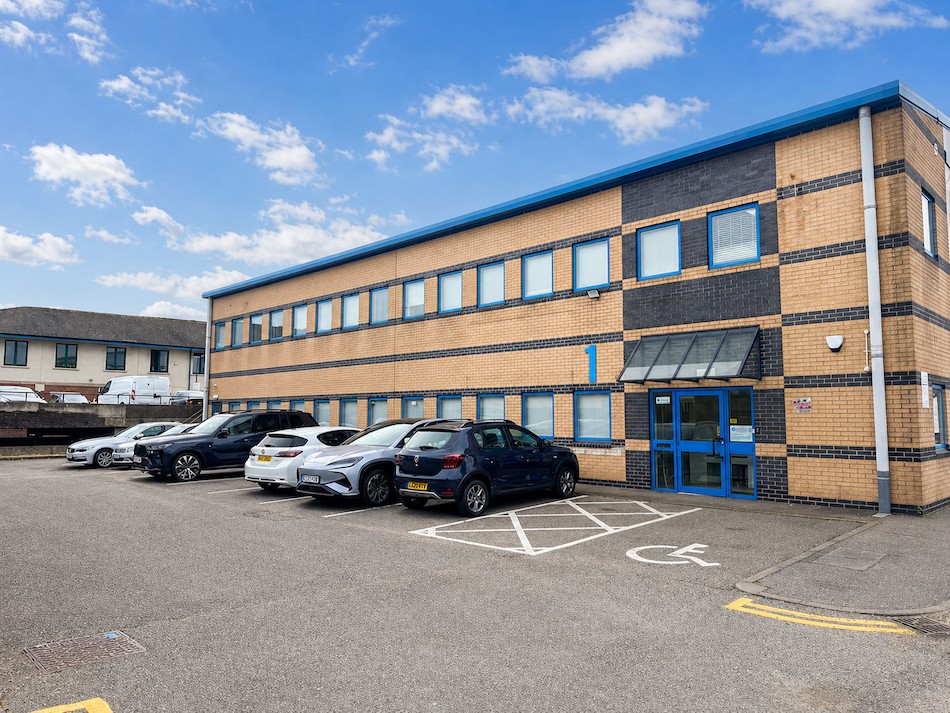 Images for Orbital Centre, Southend Road, Woodford Green EAID: BID:cwc