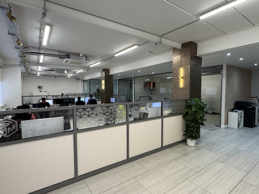 Images for Orbital Centre, Southend Road, Woodford Green EAID: BID:cwc