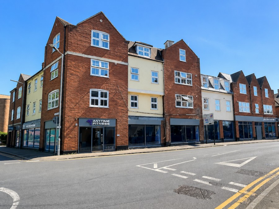 Images for Weald Road, Brentwood EAID: BID:cwc