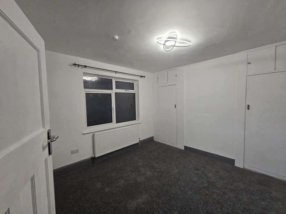 Images for Eastern Avenue, Ilford EAID: BID:cwc