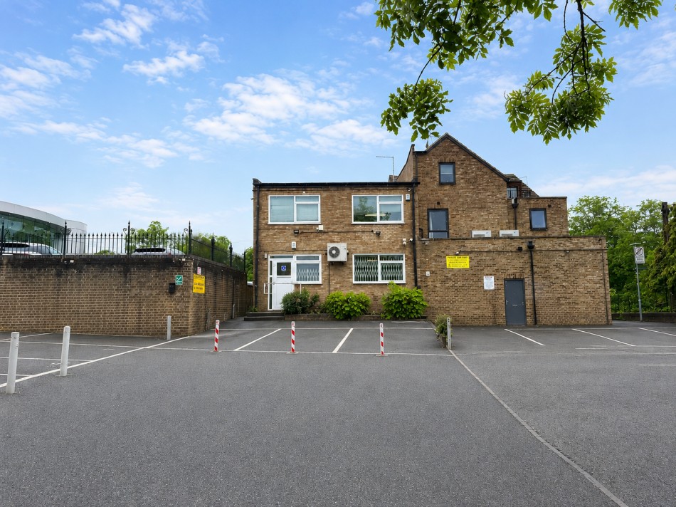 Images for High Road, Woodford Green EAID: BID:cwc