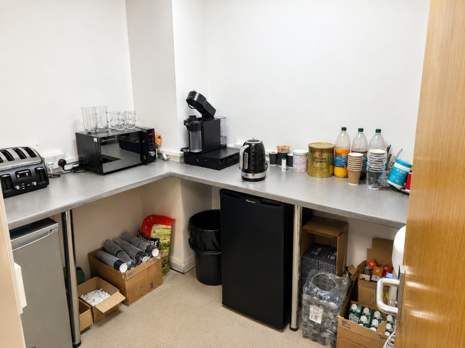 Images for High Road, Woodford Green EAID: BID:cwc