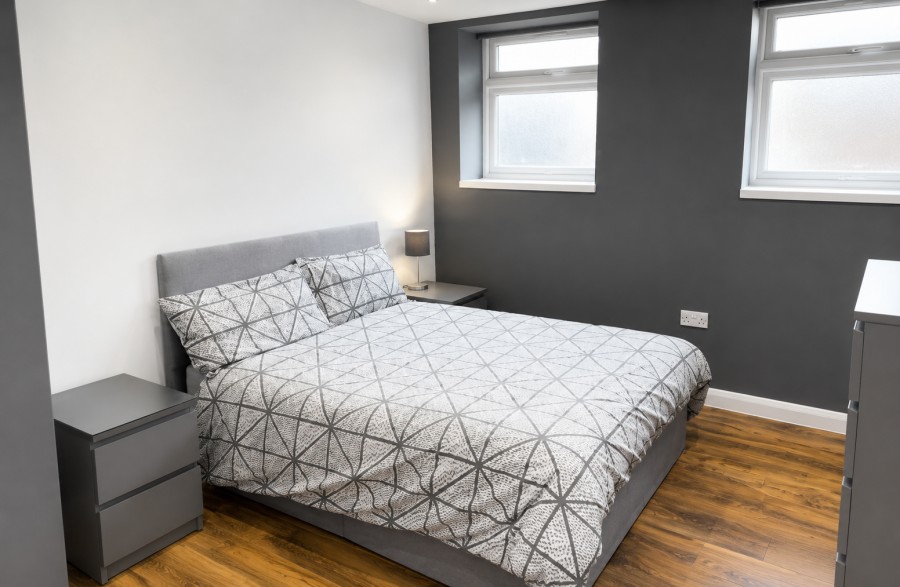 Images for Oaklands Park Avenue, Ilford EAID: BID:cwc