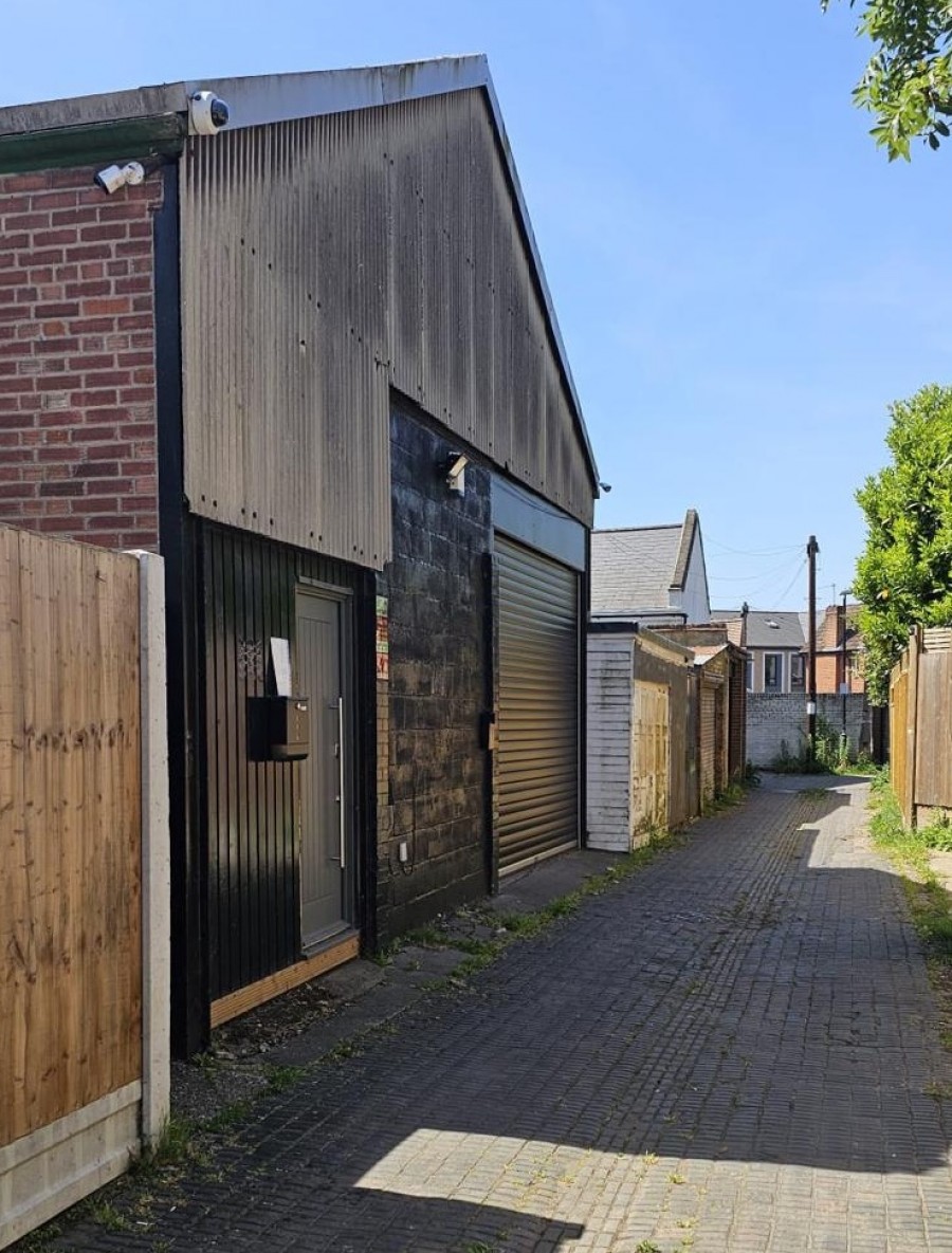 Images for Station Road, Chingford EAID: BID:cwc